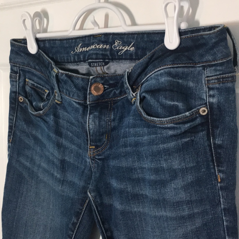 American Eagle Medium-Wash Skinny Jeans